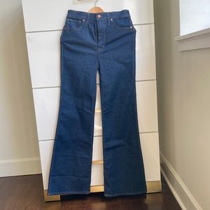Madwell 11” High-Rise Flare Women’s Jeans 27 inch waist
